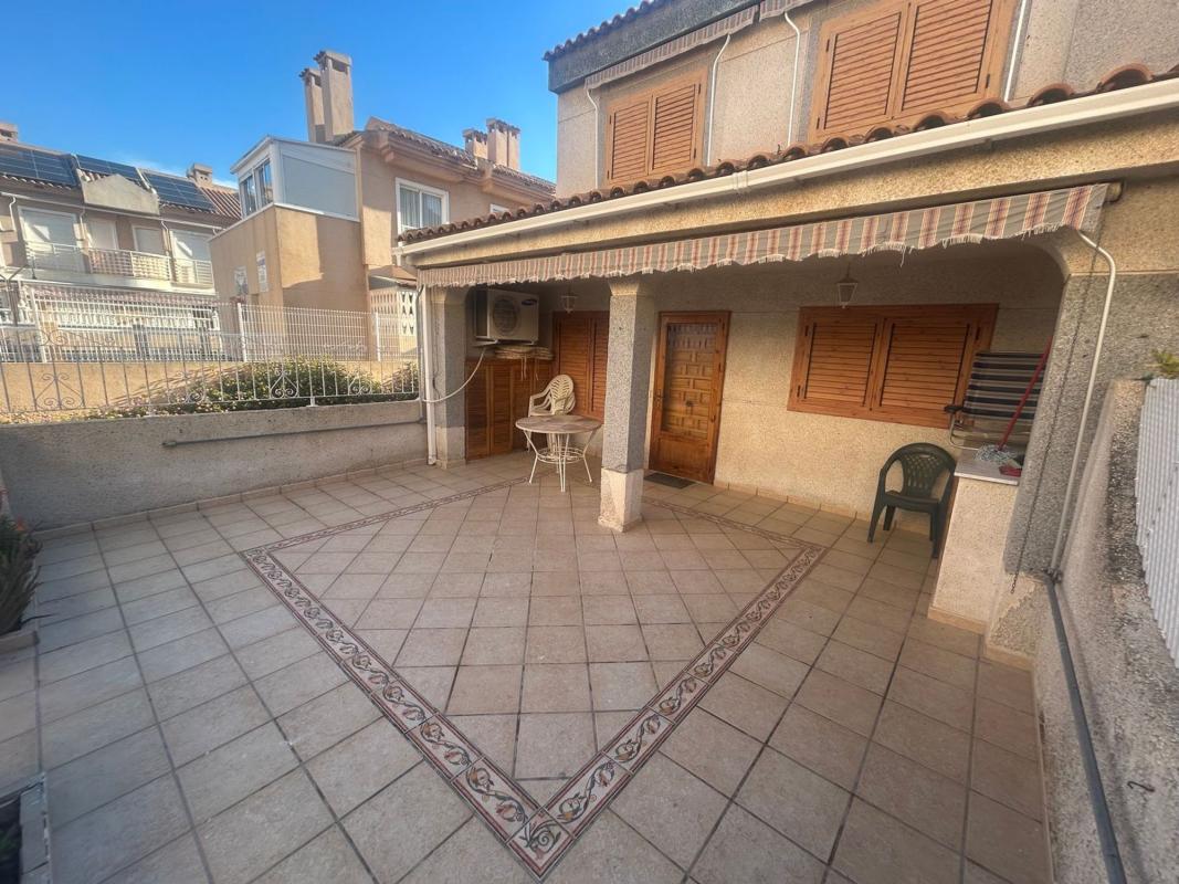 Продажа таунхауса в  Asuncion , Санта Пола photo 4
