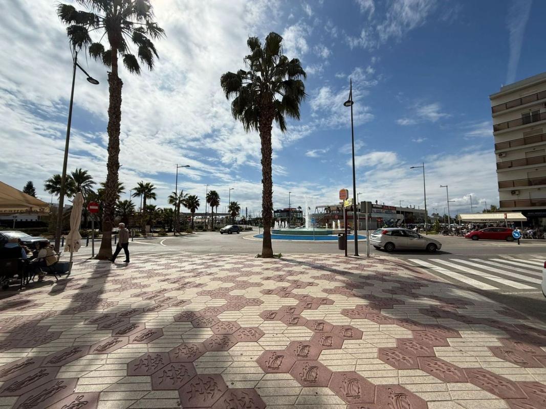 Sprzedaż mieszkania w Avenida Canalejas, Santa Pola
 photo 2