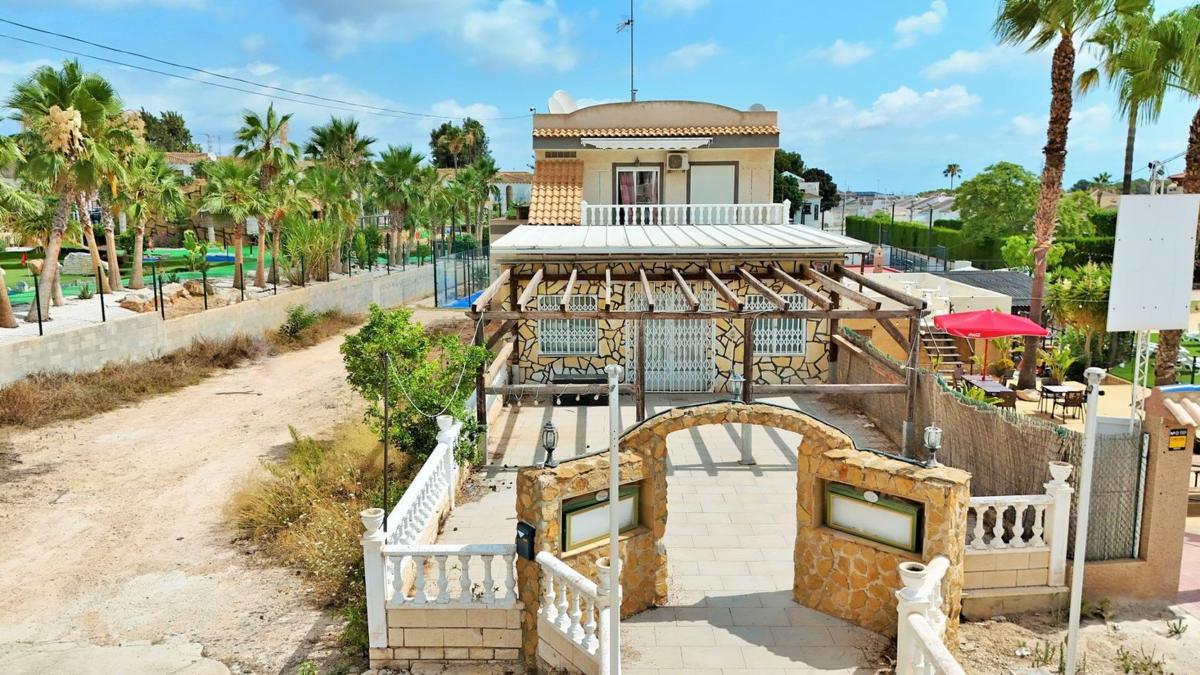 Propiedades en venta y alquiler en España photo 1