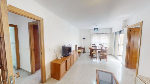 Продажа квартиры на Calle Hermanos Machado, Аликанте / Алакант
 photo 4
