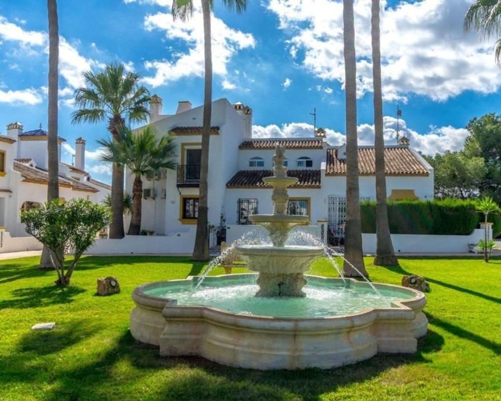 Venta de chalet independiente en Barrio Villamartín, Orihuela
 photo 5