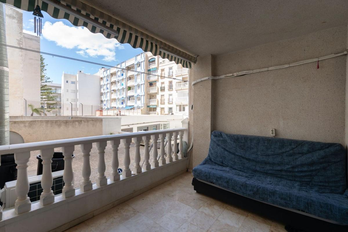 Venta de piso en Calle Noruega, Torrevieja
 photo 4