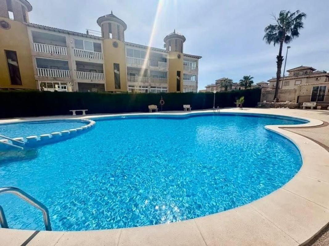 Venta de chalet independiente en Barrio Las Filipinas, Orihuela
photo 3