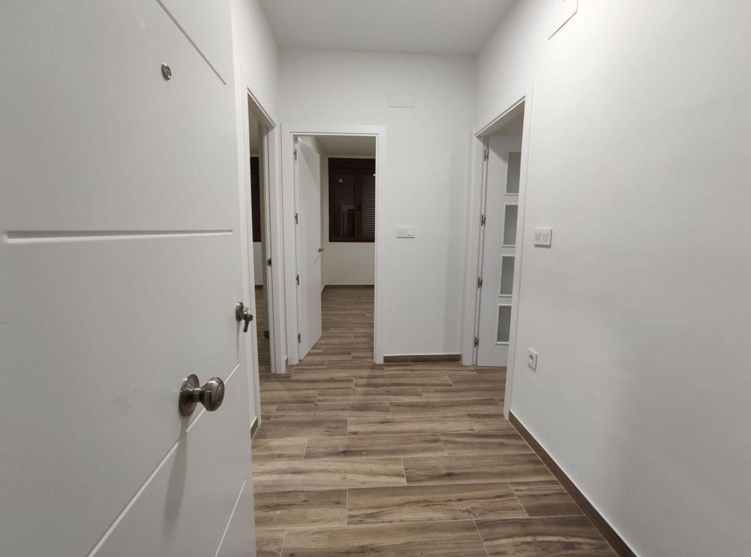 Продажа отдельного шале в Calle Calvari, Петрер photo 1