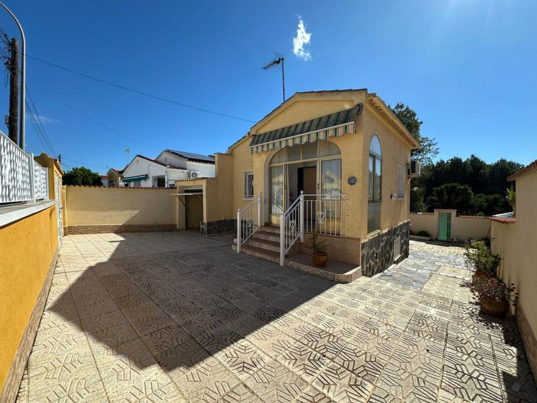 Venta de chalet independiente en San Fulgencio, San Fulgencio
photo 2