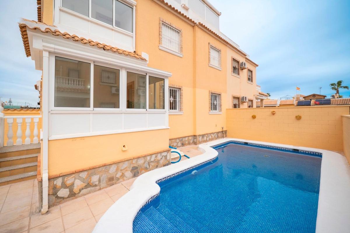 Propiedades en venta y alquiler en España photo 2