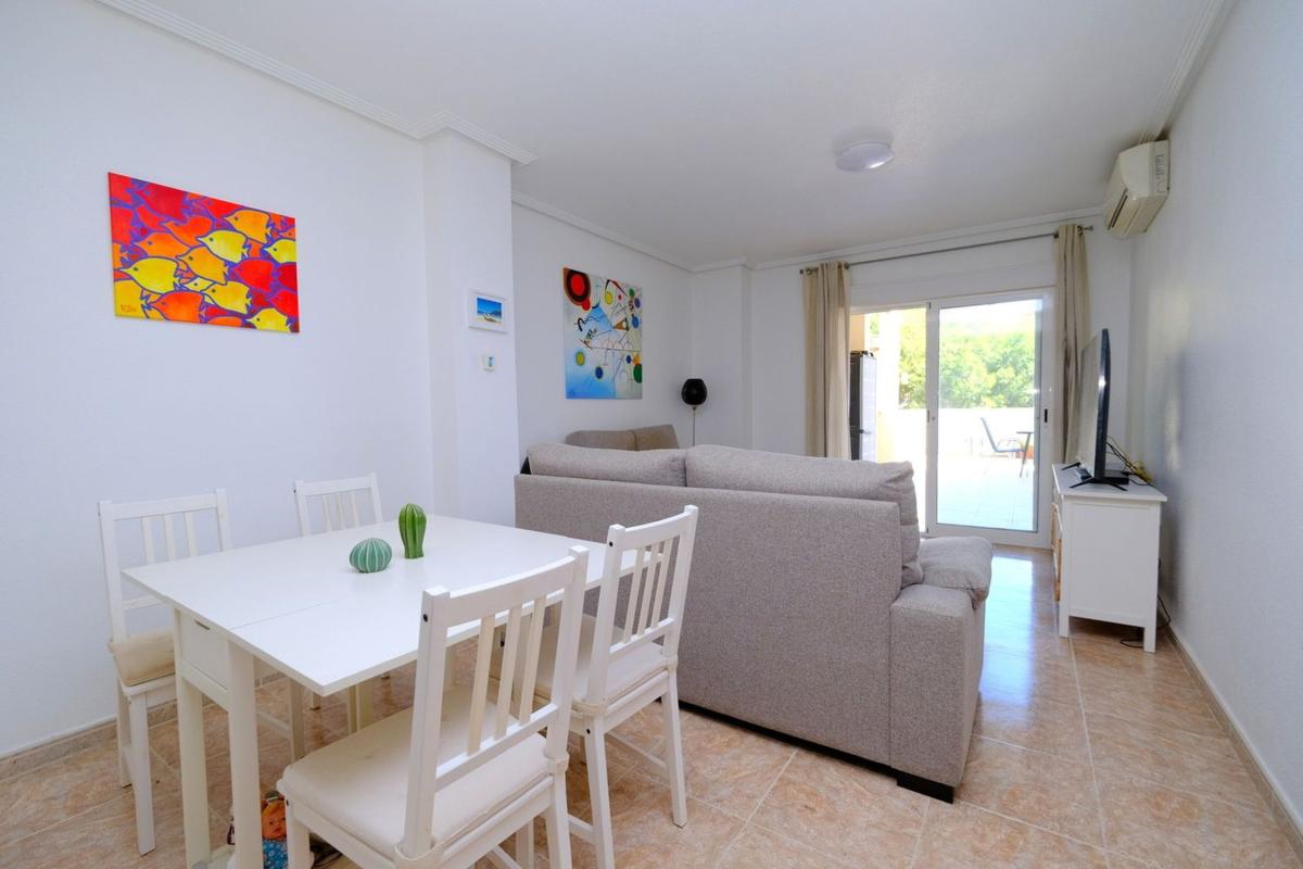 Sprzedaż mieszkania w Barrio Campoamor, Orihuela
photo 5