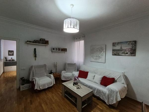 Sale of flat in Calle de la Primavera, Alicante
thumbnail 2