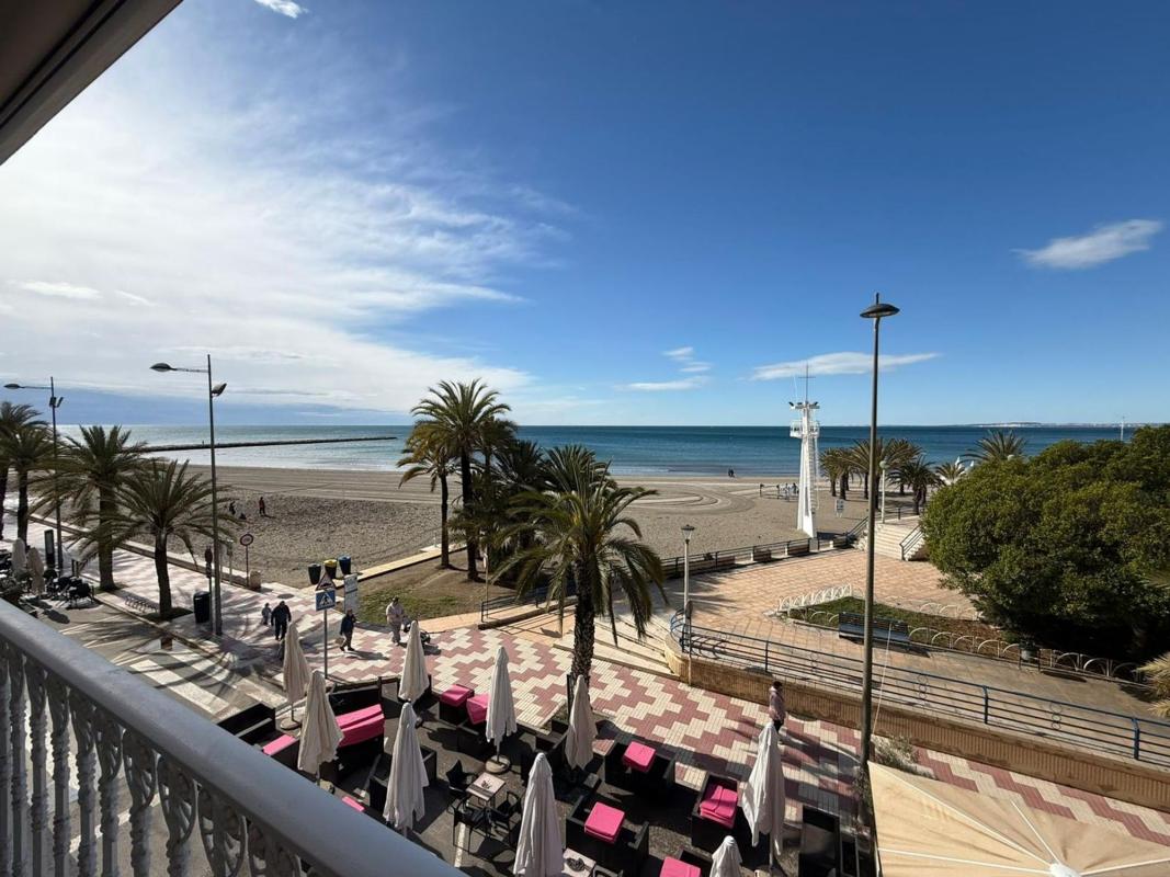 Sprzedaż mieszkania w Calle Campoamor, Santa Pola
photo 1