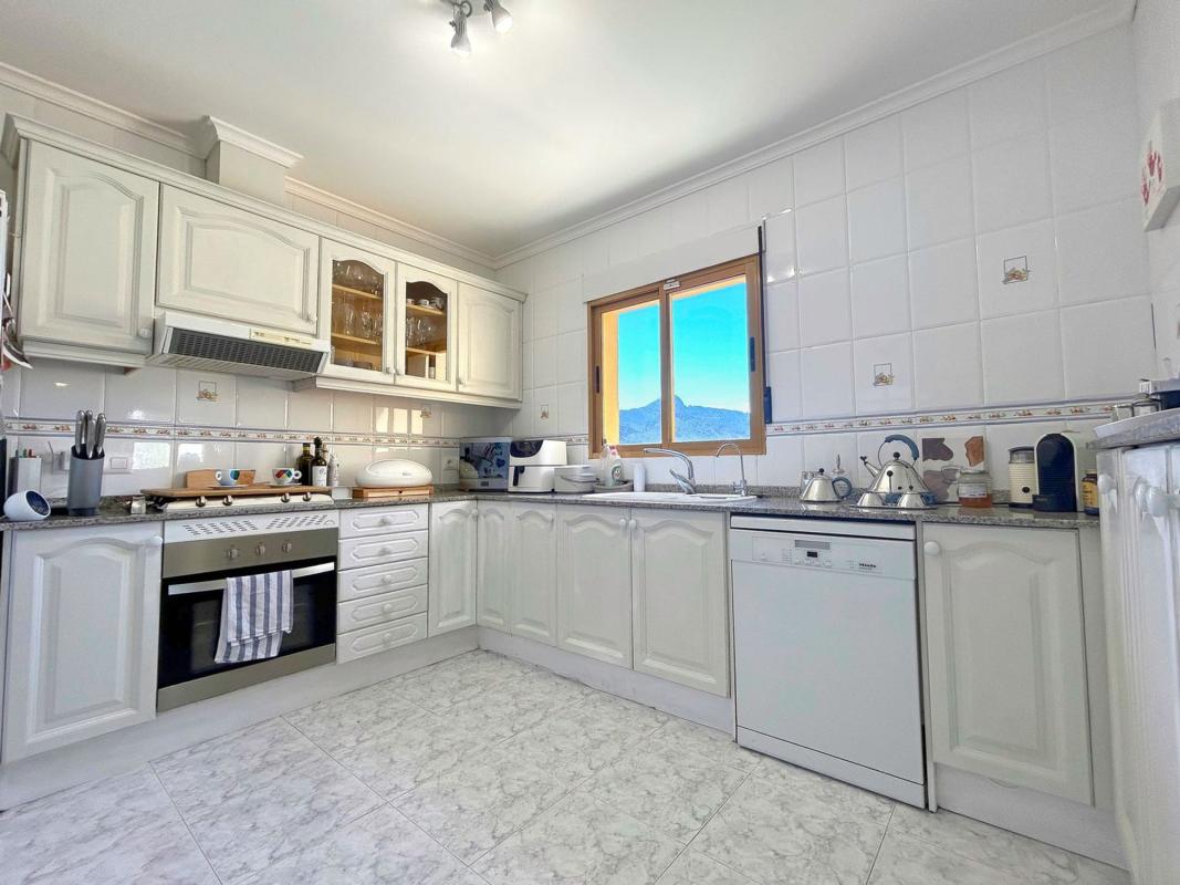 Sale of independent chalet in Calle Isbert, Orba
photo 4