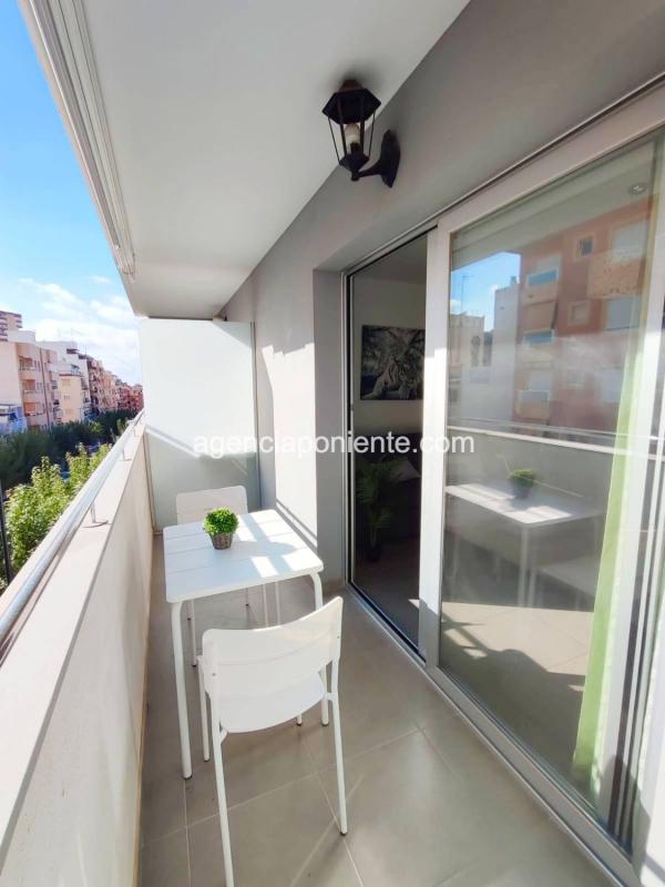 Sale of apartment in Calle del Caballero Rejoneador Ginés Cartagena, Benidorm
 photo 5