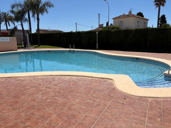 Chalet adosado photo 2