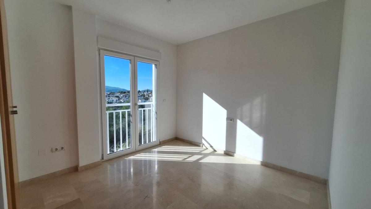 Продажа квартиры на Pego, Пего
photo 5