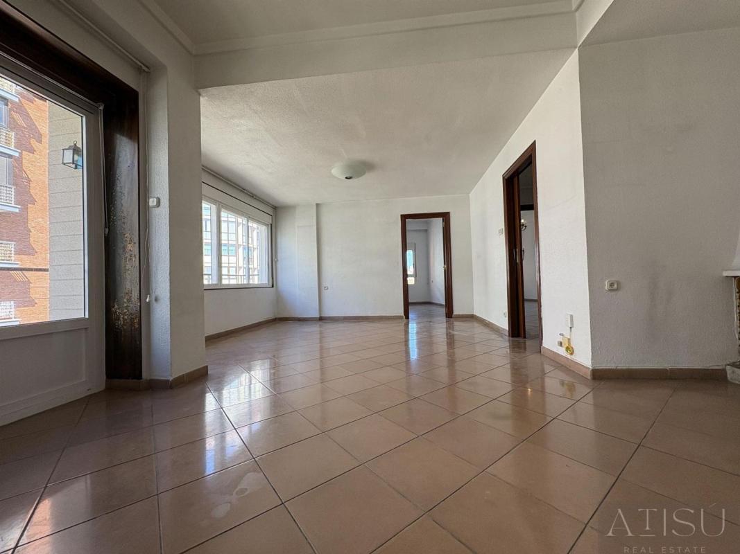 Venta de piso en Rambla de Méndez Núñez, Alicante / Alacant
photo 4