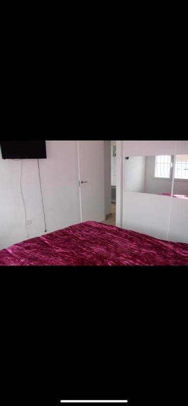 Venta de chalet adosado en  Calle nardos, 21 , Pilar de la Horadada photo 4