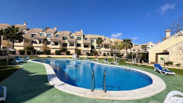 Venta de piso en Calle Soria, Orihuela
photo 1
