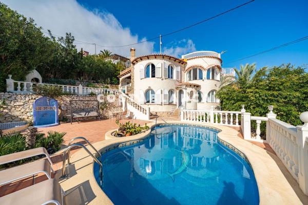 Chalet independiente en venta en Partida Maryvilla, Calpe
photo 1