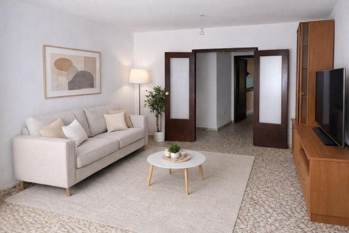 Venta de piso en Calle Luis Braille, Alicante / Alacant
photo 2