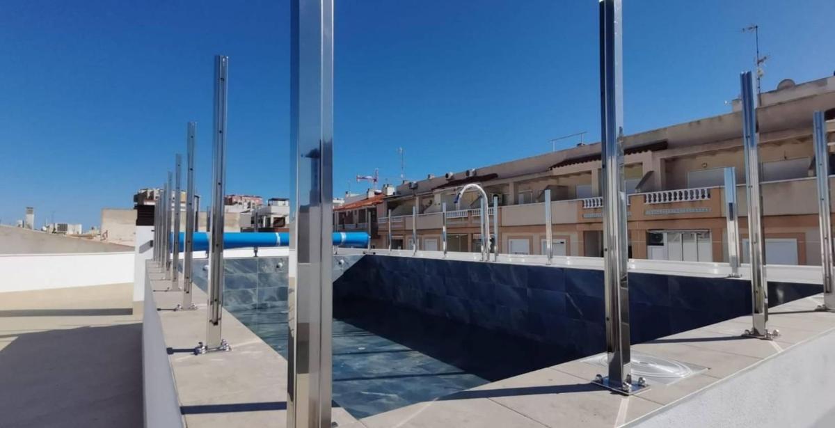 Sale of apartment in Calle Helsinki s/n, Torrevieja
photo 1