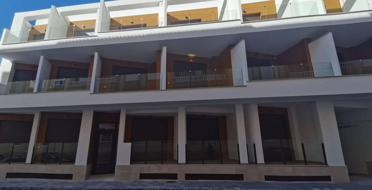 Sale of apartment in Calle Helsinki s/n, Torrevieja
photo 3