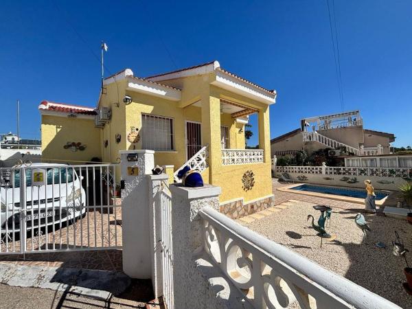 Casa independiente en calle Cervantes, 122 thumbnail 1