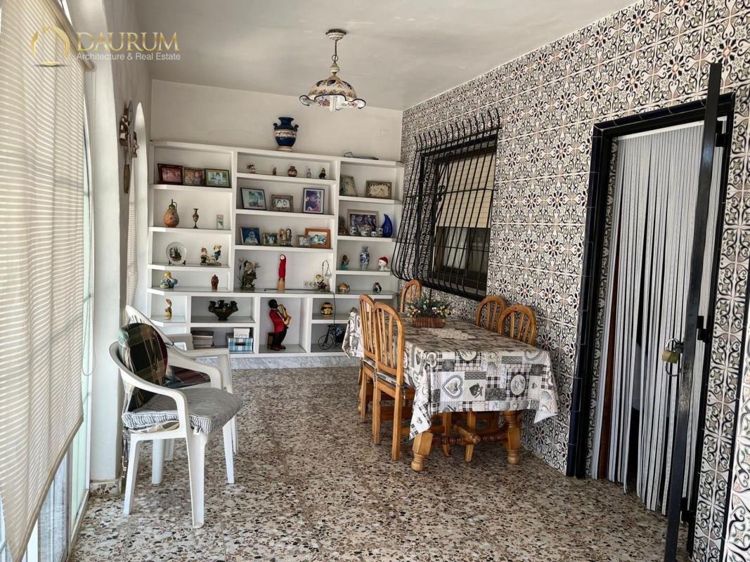 Продажа отдельного шале в  Calle Riu Segura, Бусот photo 4