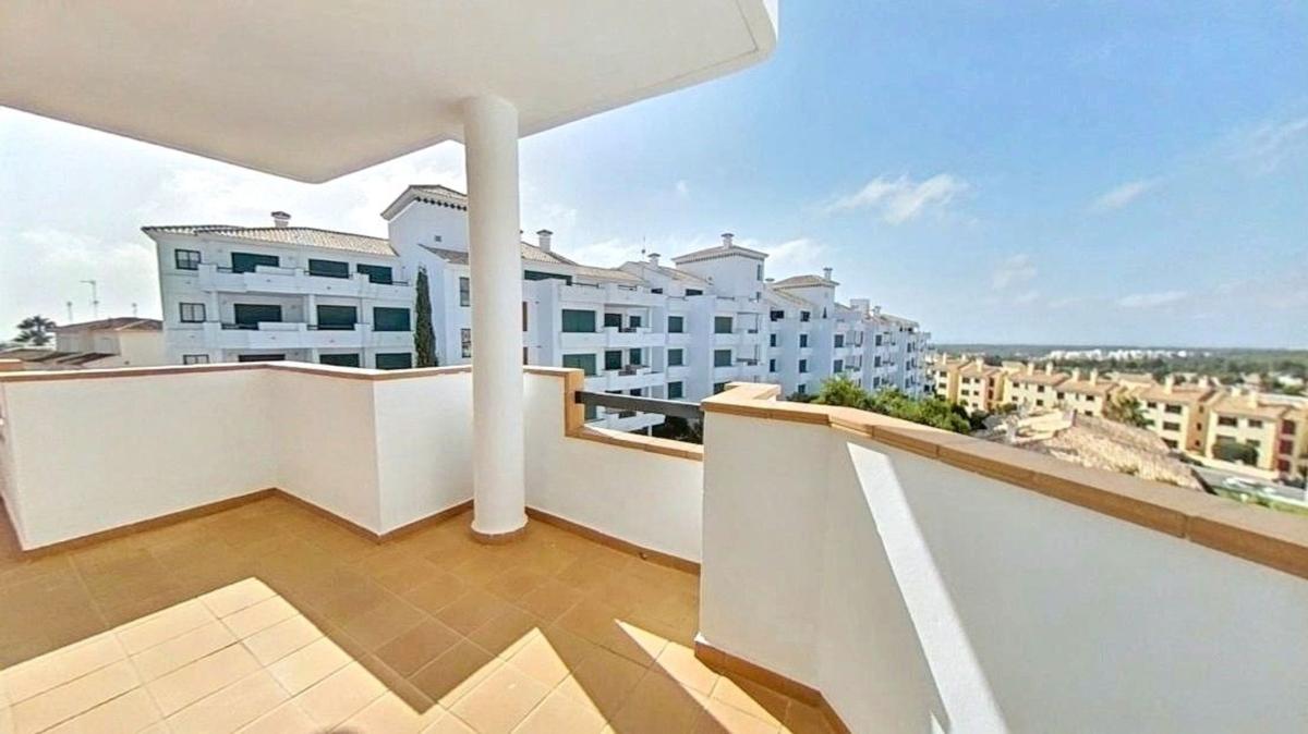 Venta de piso en Barrio Lomas de Campoamor, Orihuela
photo 3