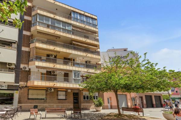 Sale of flat in Calle Acarretos, 5, Torrevieja
thumbnail 1