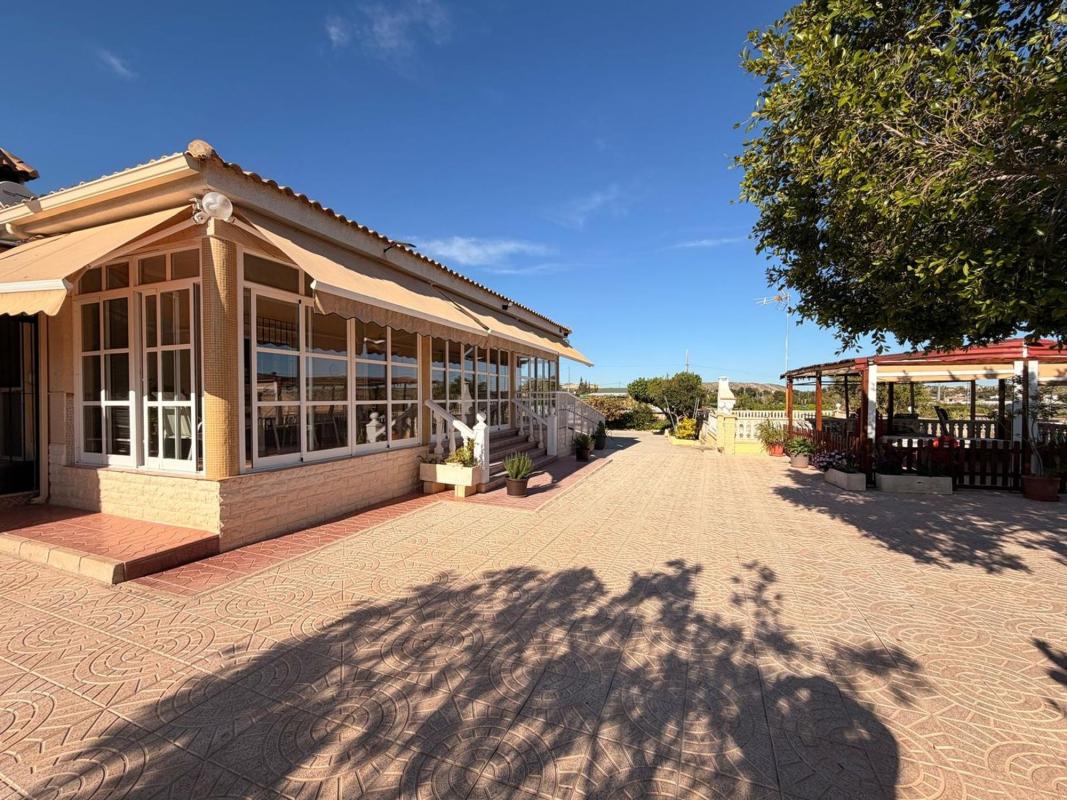 Venta de chalet independiente en ALTABIX, Elche / Elx
 photo 2