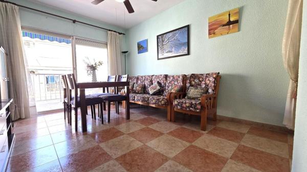 Sprzedaż mieszkania w Calle del Mar, 50, Torrevieja
photo 1