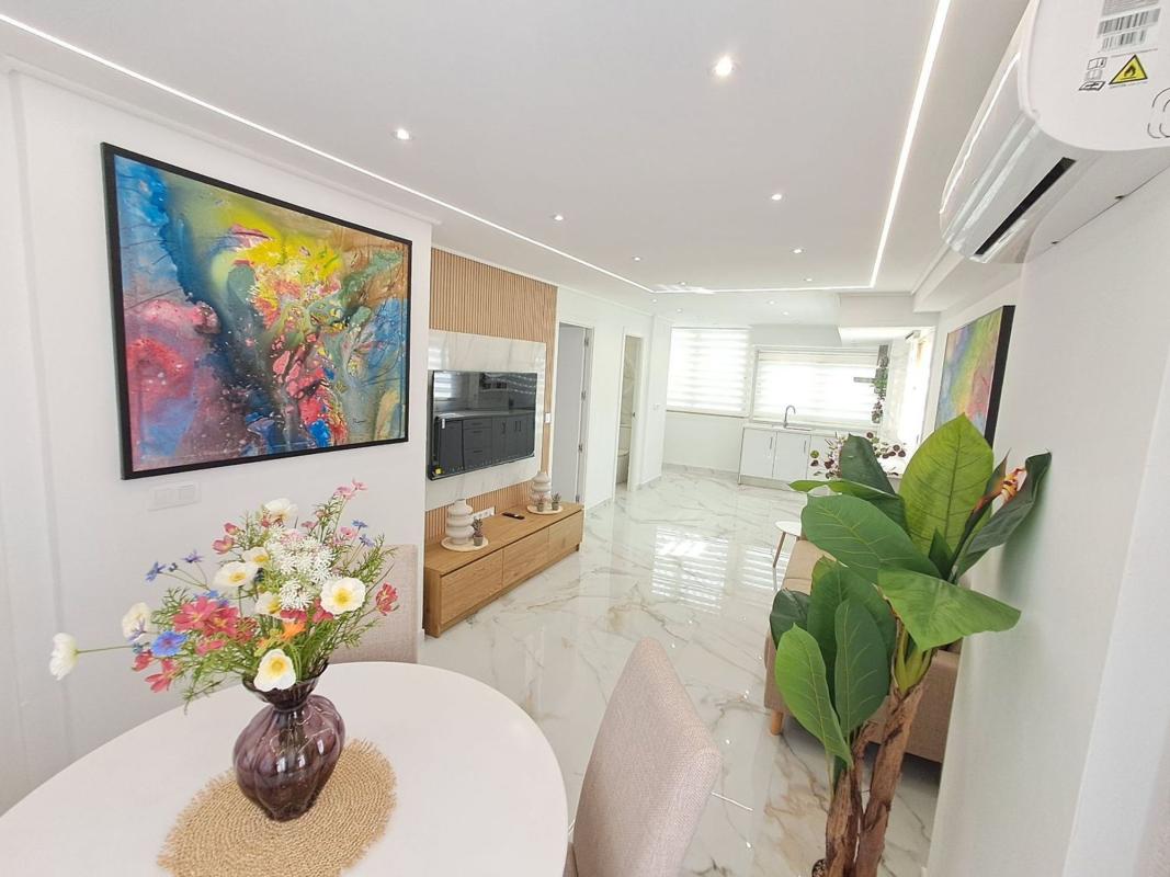 Sale of apartment in Barrio Zona Rincón Bajo, Benidorm
 photo 3