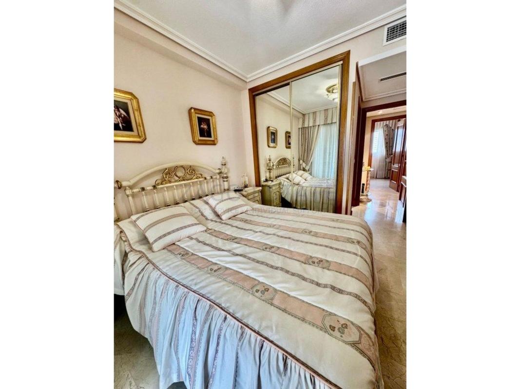 Sale of apartment in Avenida Ametlla de Mar, 29, Benidorm
photo 4
