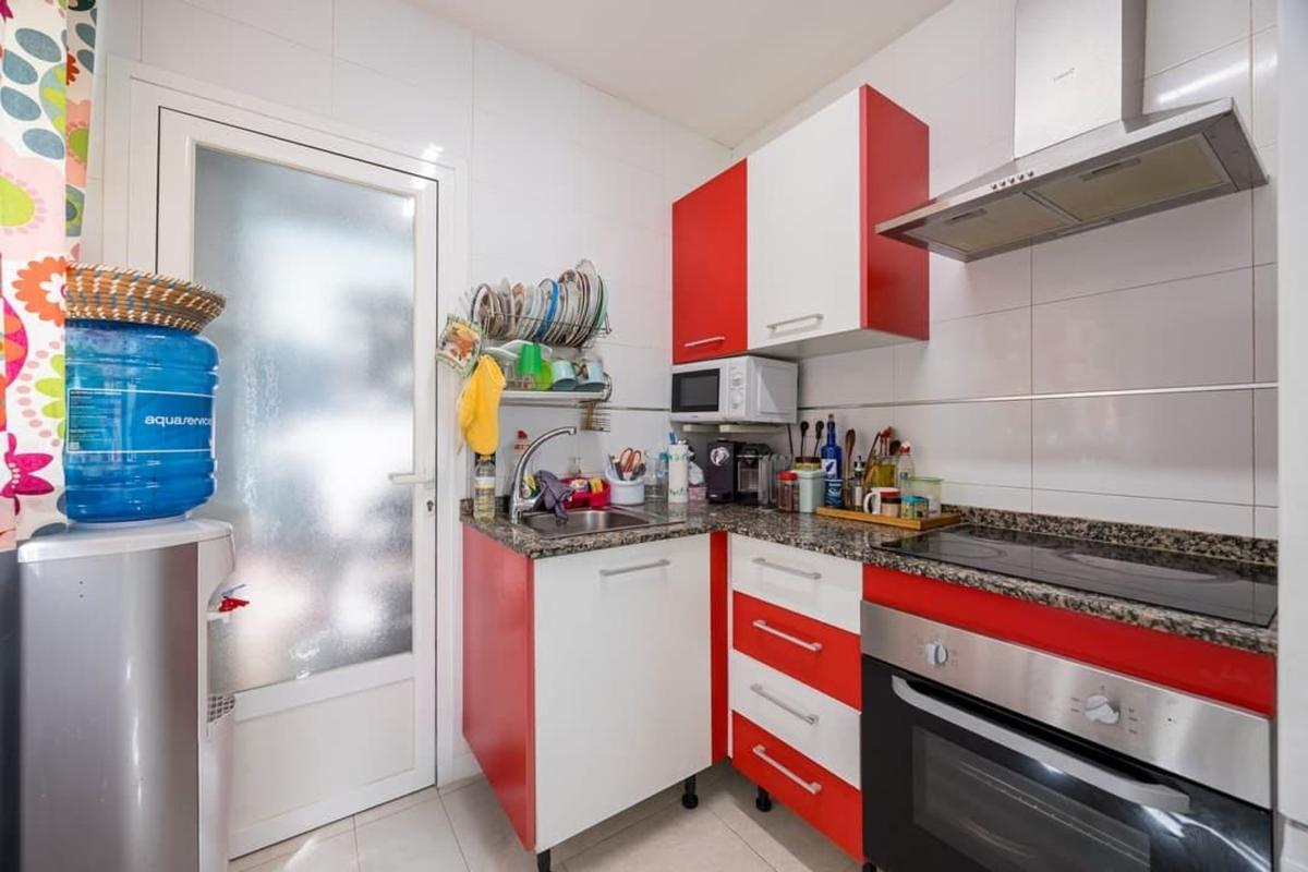 Sale of apartment in Avenida de Roma, 9, Benidorm
 photo 3
