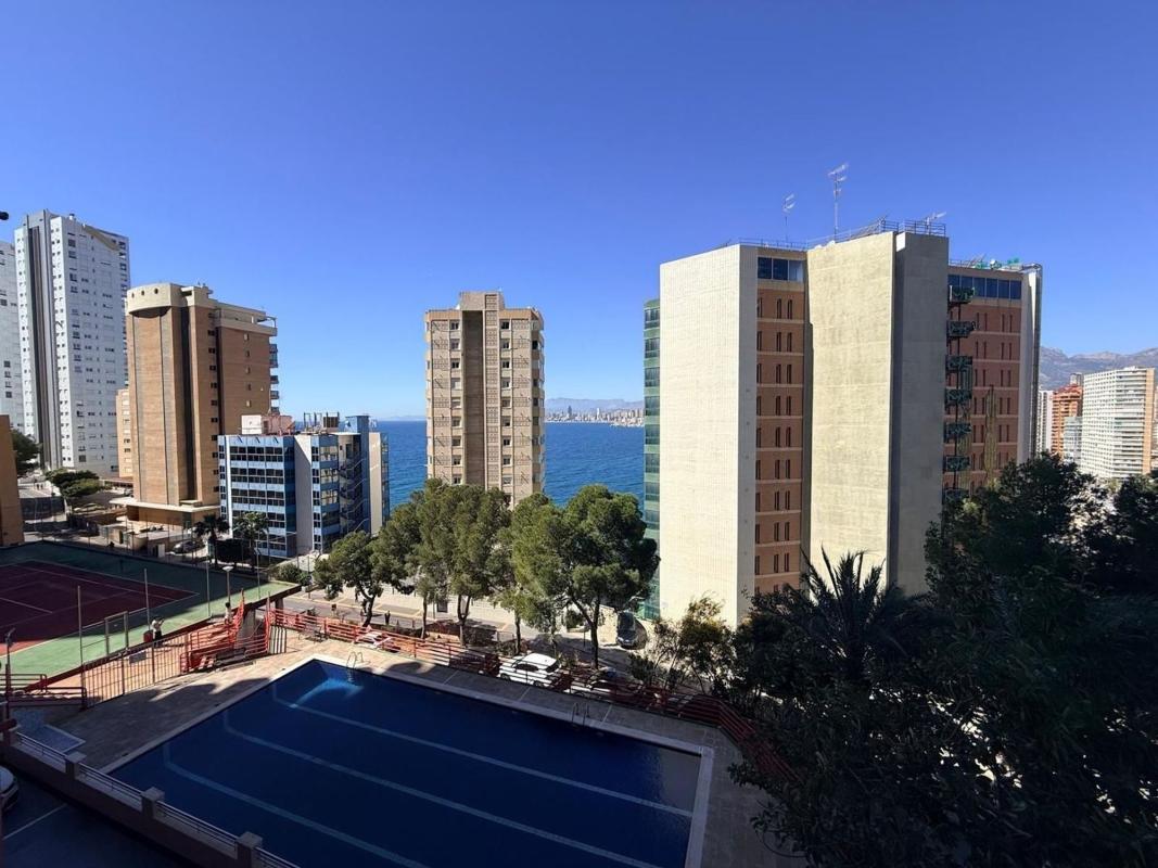 Sale of apartment in Calle Alcalde Manuel Catalán Chana, Benidorm
photo 1