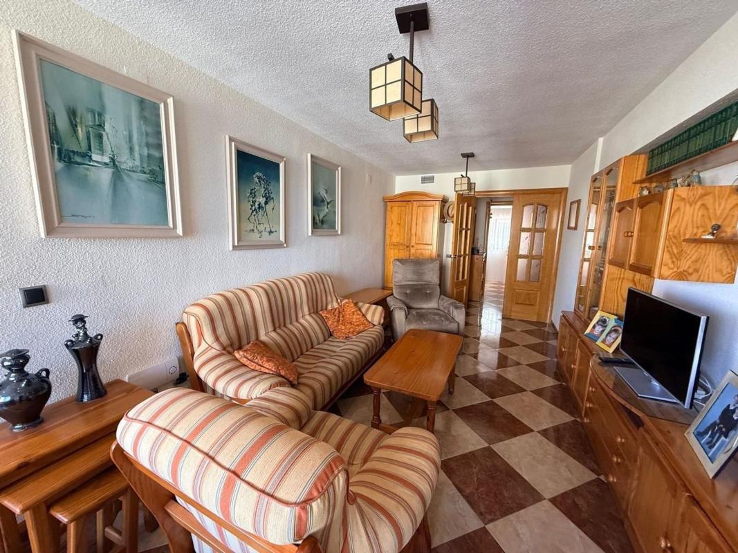 Sale of apartment in Calle Alcalde Manuel Catalán Chana, Benidorm
photo 5
