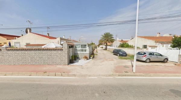 Chalet wolnostojący na sprzedaż w Urbanización Torreta II, Torrevieja thumbnail 2