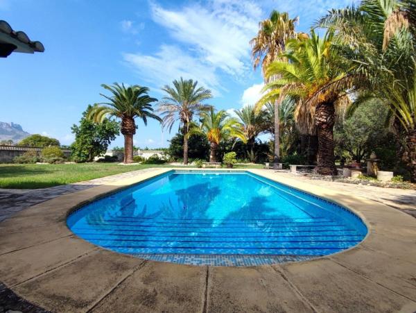 Independent chalet for sale in Els Poblets, Els Poblets
thumbnail 1
