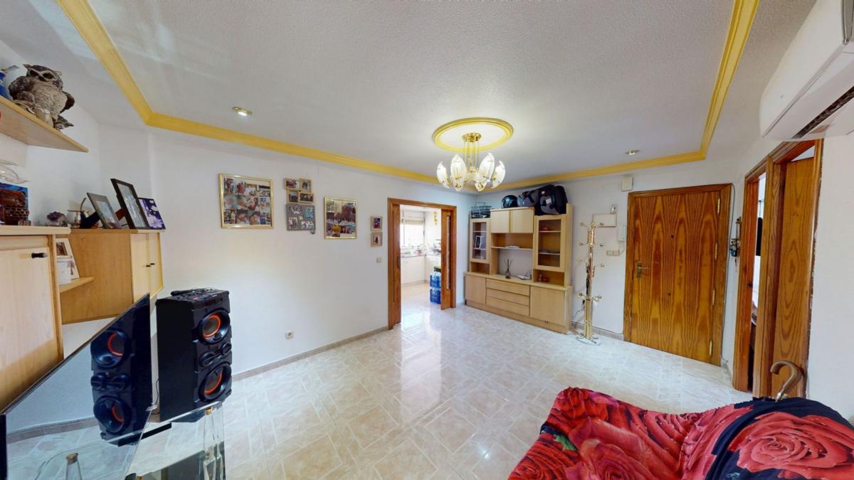 Venta de piso en ARTURO SALVETTI PARDO, Elche / Elx
photo 3