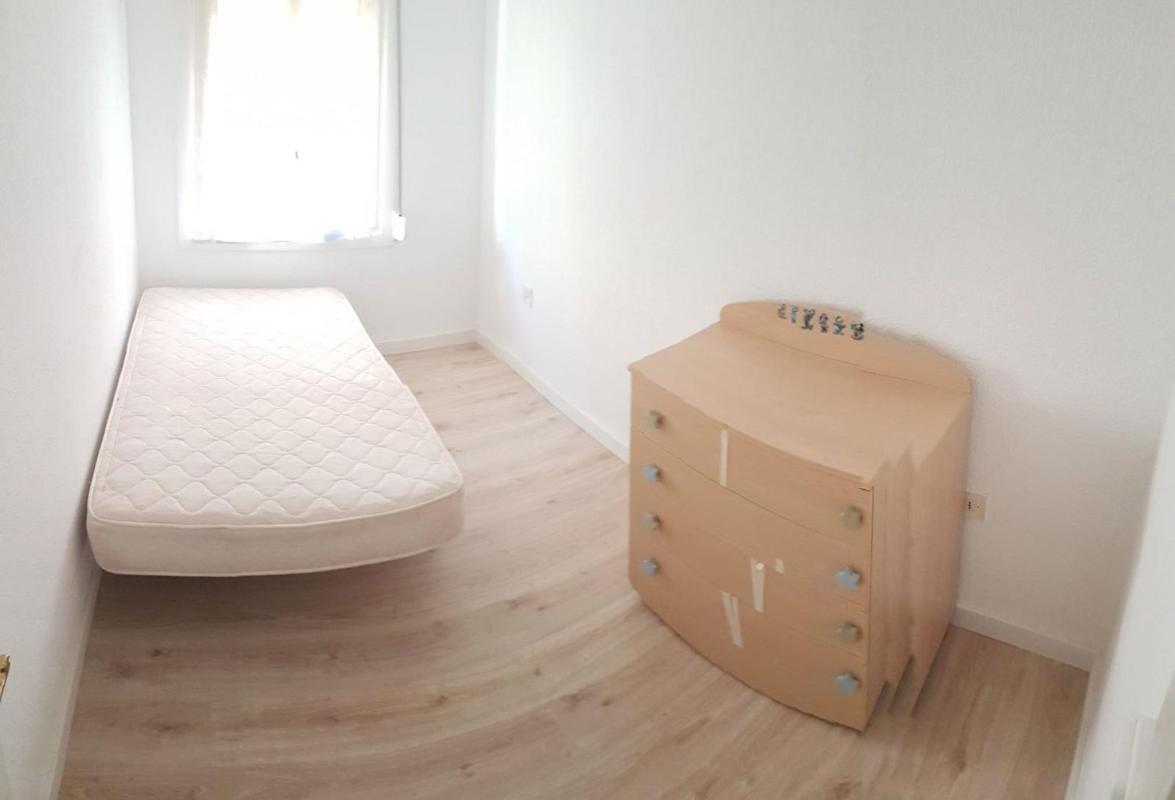 Продажа квартиры на Barrio Virgen del Remedio - Parque lo Morant, Аликанте / Алакант
photo 4