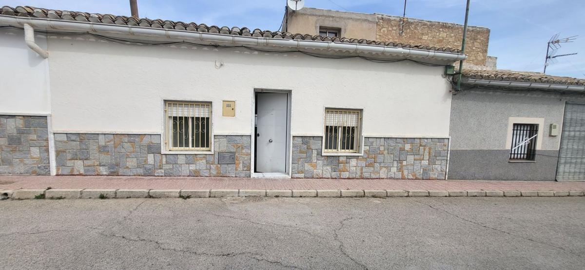 Properties for sale and rent in Spain photo 1