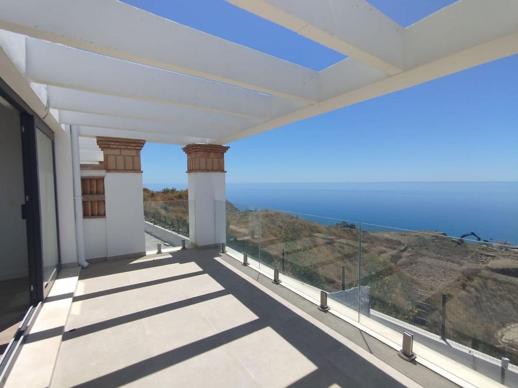 Sale of townhouse in Avenida Peñoncillo, 13 , Torrox photo 4