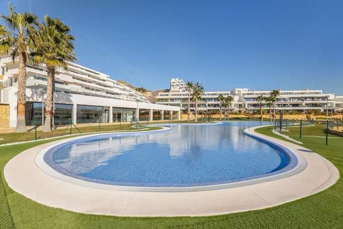Продажа квартиры на Avenida d'Amèrica, Финестрат
 photo 3
