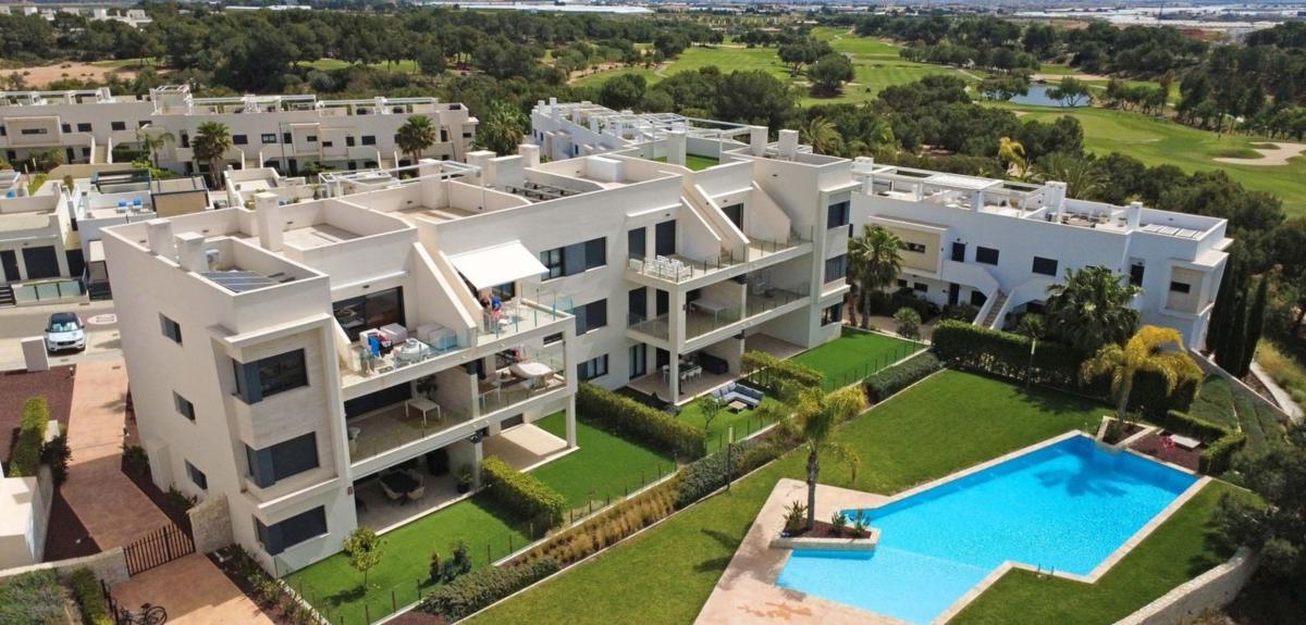 Sale of apartment in Pinar de Campoverde, Pilar de la Horadada
photo 1
