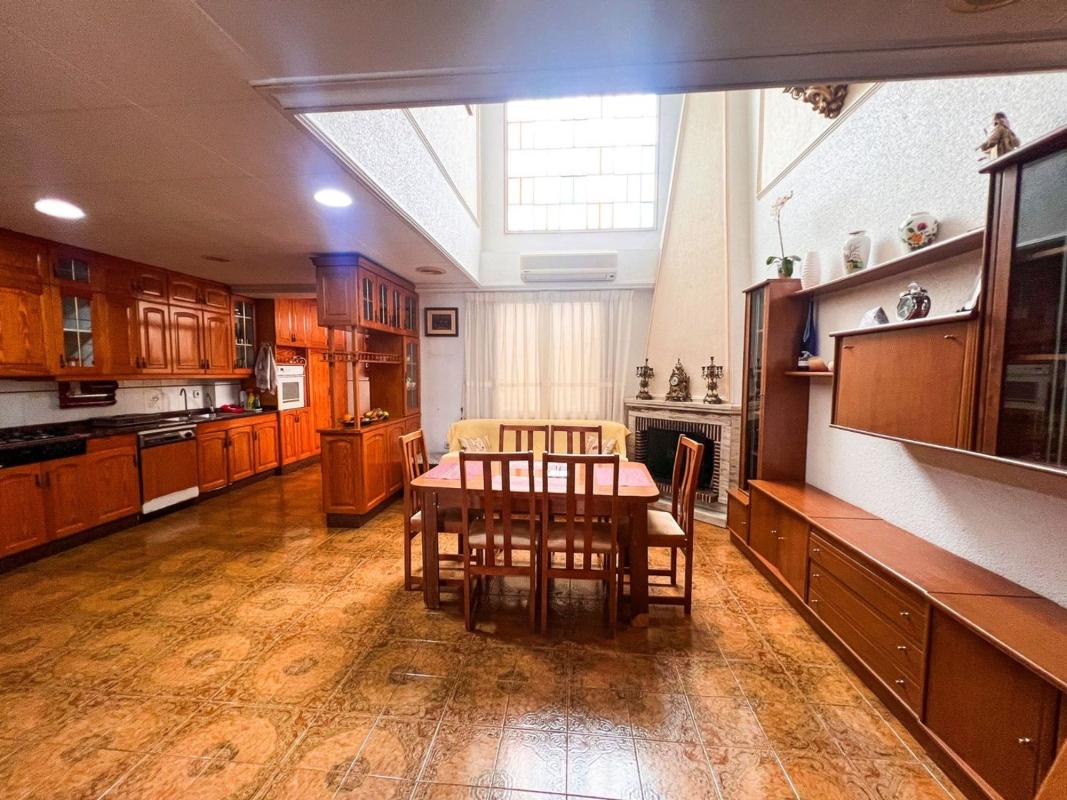 Venta de chalet independiente en Calle Larramendi, 27, Guardamar del Segura
photo 1