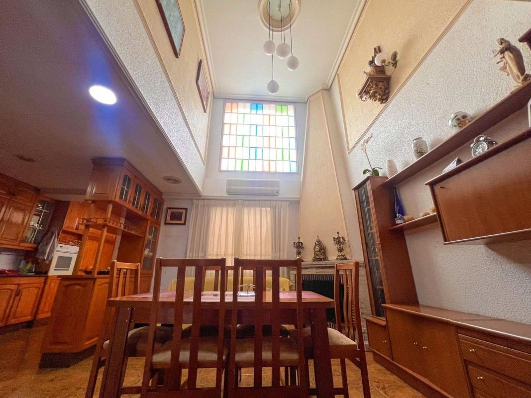 Venta de chalet independiente en Calle Larramendi, 27, Guardamar del Segura
photo 2
