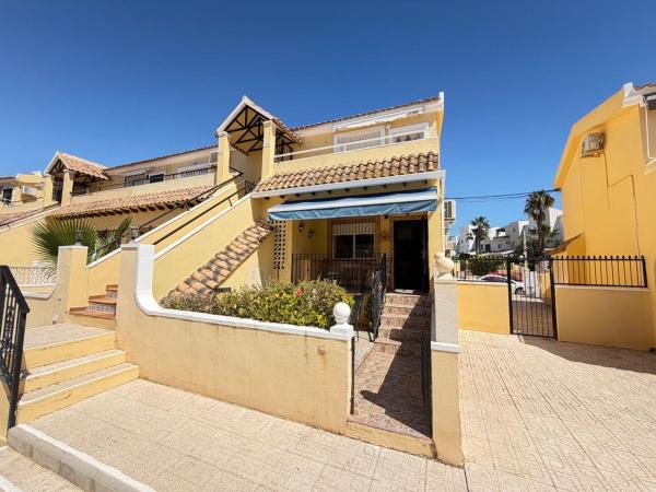 Venta de piso en Barrio Las Filipinas, Orihuela
thumbnail 1