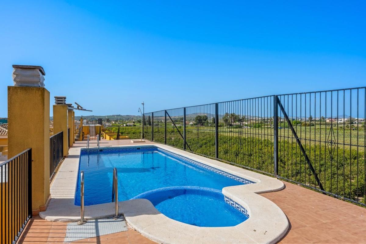 Продажа квартиры на Calle la Bodega, 32, Дая Нueva
photo 2
