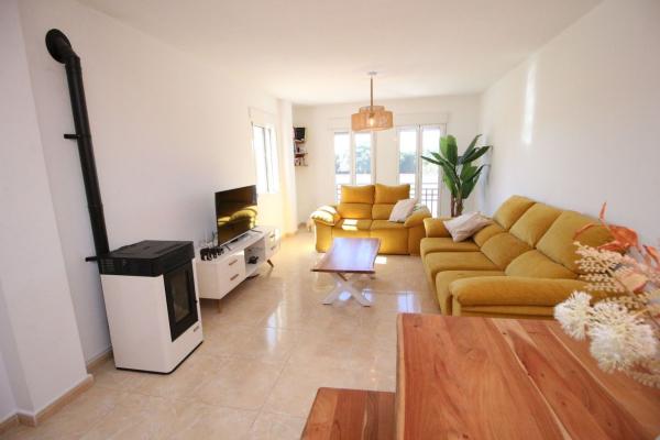 Chalet pareado photo 2