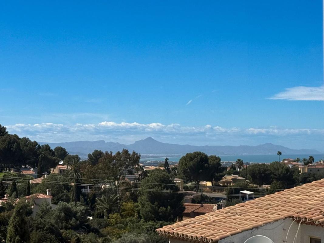 Sale of townhouse in  La Pedrera-Vessanes , Denia photo 2