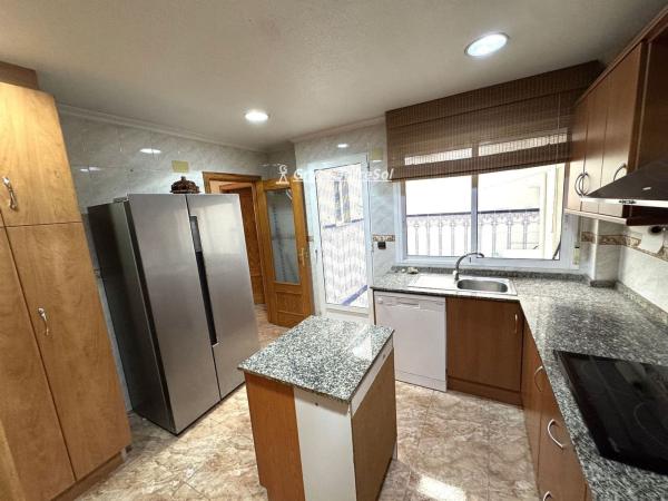 Chalet adosado photo 1
